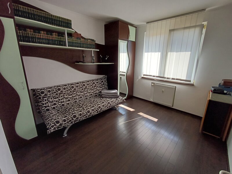 Chisinau, Basarabia, Diham Delfinului Pantelimon Mozaicului Pictor Harlescu